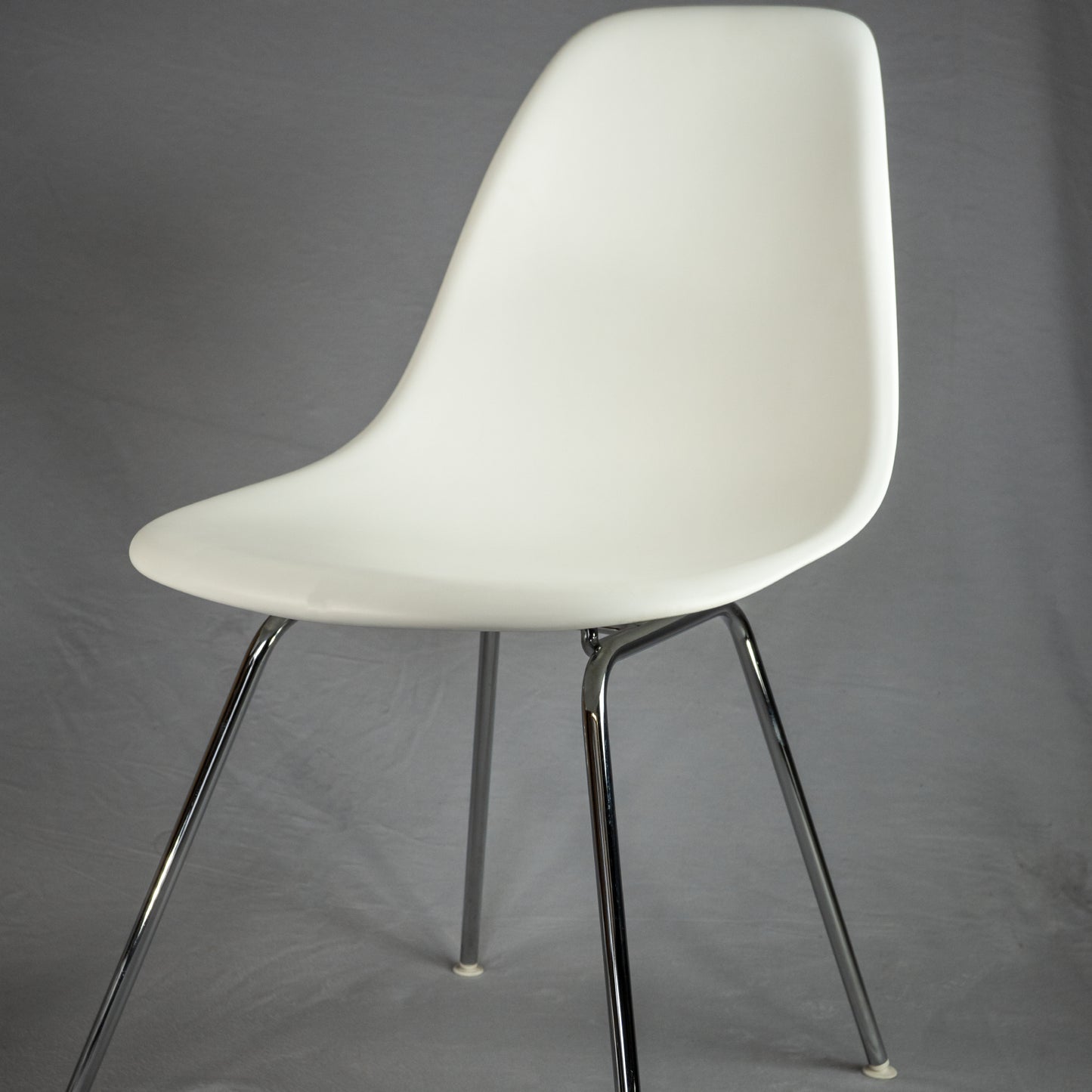 Vitra Eames Plastic Chair RE DSX - gebraucht