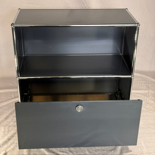 USM Haller Sideboard mit Auszug - Anthrazitgrau (Kopie)